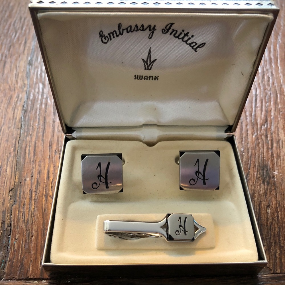 Vintage Swank Embassy Initial cuff link and tie clip set